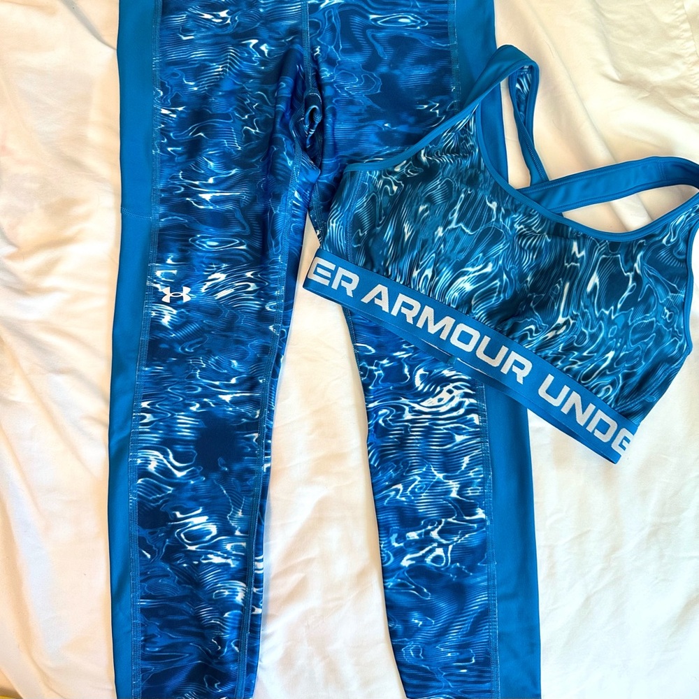 NEW with tags - Under Armour Aqua Blue Athletic Pants (M) Large top built in bra